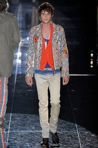 Look 17